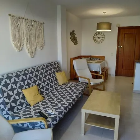 En Playa De Con Piscina Apartment