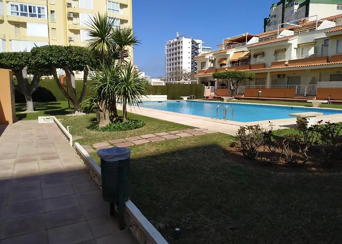 Apartamento En Playa De Con Piscina *